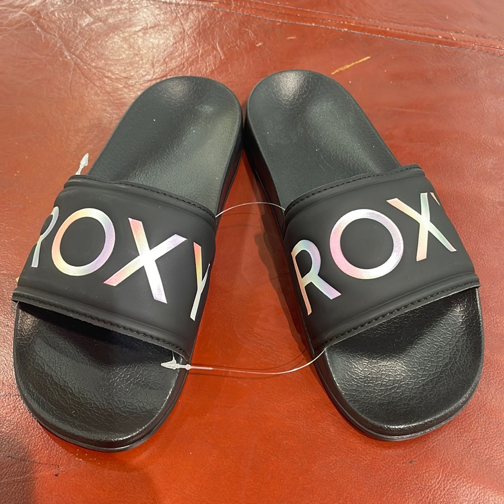 Roxy Slippy